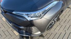 Toyota C-HR 1.8 Hybrid Design 5dr CVT Hybrid Hatchback